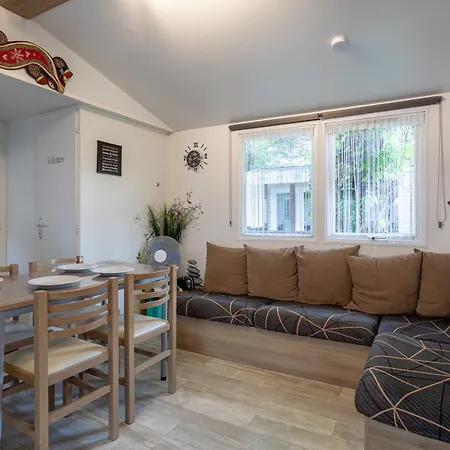 مكان تخييم Mobil-home 3 - A سان جان دي مونت